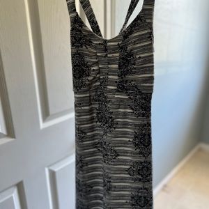 Cute dress with cross back